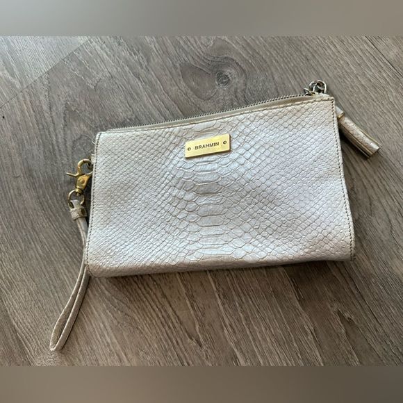 Brahmin Millie snakeskin wristlet - Picture 1 of 6